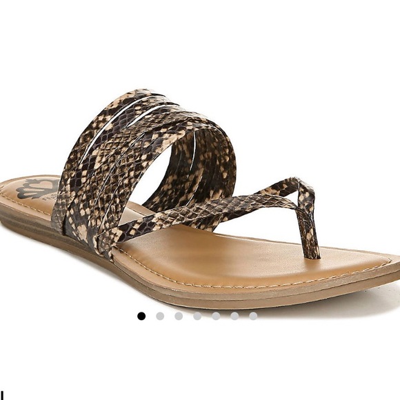 HP*Fergalicious! Fergie Snake skin print sandals🐍 - Picture 2 of 5